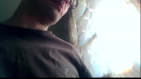 Snapshot of ssenzo chatting on 11.05.25 ssenzo online show from 11.05.25