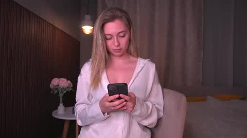 Snapshot of sssecretgirlfriend chatting on 09.13.25 Kate online show from 09.13.25