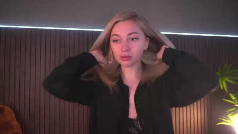 Snapshot of sssecretgirlfriend chatting on 09.27.25 Kate online show from 09.27.25