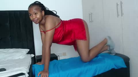 stacey_jaxn online show from 04.20.26