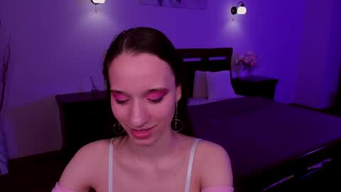 Snapshot of staceycutie chatting on 05.30.26 StaceyCutie online show from 05.30.26