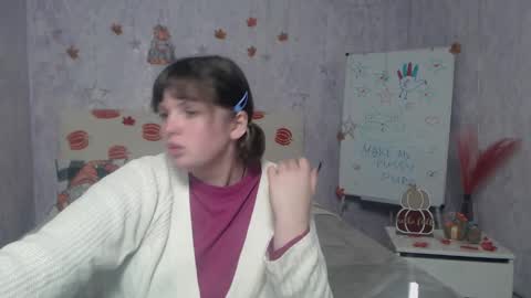 Snapshot of staceylex chatting on 11.21.25 Stacey online show from 11.21.25