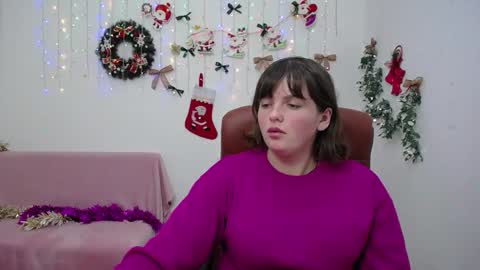 Snapshot of staceylex chatting on 12.18.25 Stacey online show from 12.18.25