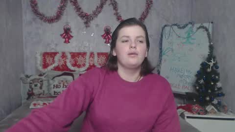 Snapshot of staceylex chatting on 12.22.25 Stacey online show from 12.22.25