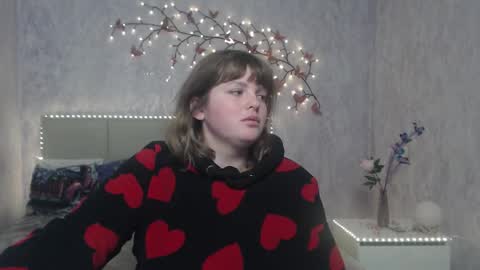 Snapshot of staceylex chatting on 03.06.26 Stacey online show from 03.06.26