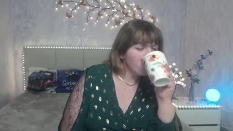 Snapshot of staceylex chatting on 03.12.26 Stacey online show from 03.12.26