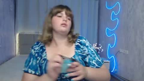 Snapshot of staceylex chatting on 07.13.26 Stacey online show from 07.13.26
