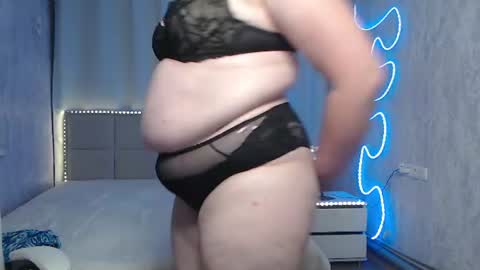 Snapshot of staceylex chatting on 07.13.26 Stacey online show from 07.13.26
