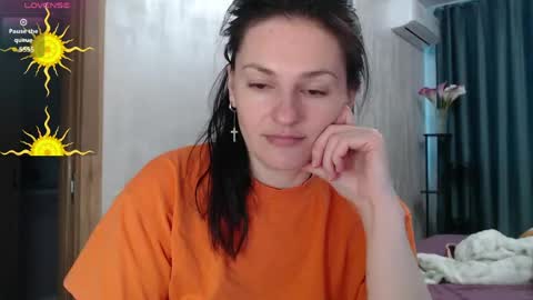 Snapshot of stacy_davise chatting on 05.07.26 STACY online show from 05.07.26