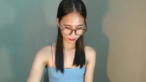 Snapshot of stacy_hottie222 chatting on 12.23.24 stacy online show from 12.23.24