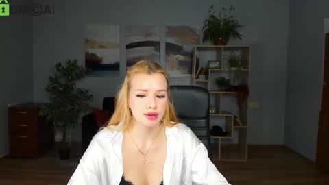 Stacy Western online show from 02.03.26