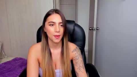 Stacy Conner online show from 11.19.25