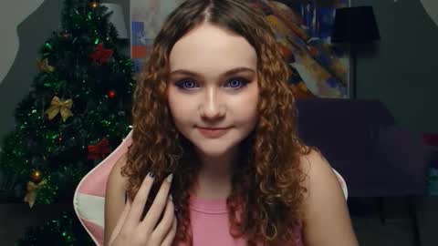 Snapshot of stacyroller chatting on 02.23.26 Violet online show from 02.23.26