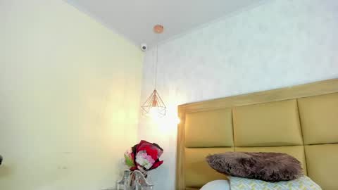 Snapshot of staisyotis chatting on 04.11.26 KEIMI online show from 04.11.26