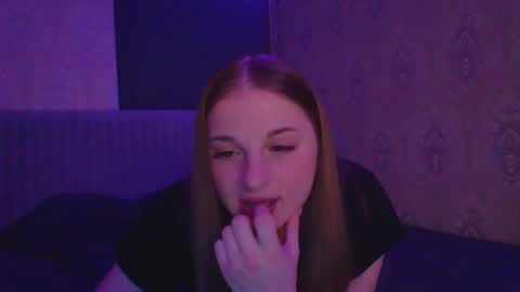 star_girlish online show from 12.16.25