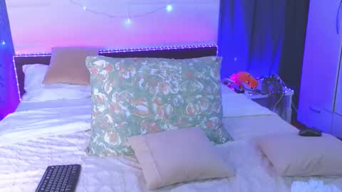 Madison online show from 03.08.26