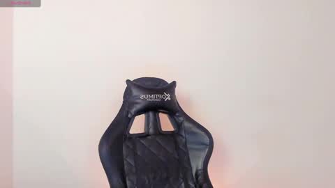 Snapshot of star_storm chatting on 01.01.25 star_storm online show from 01.01.25