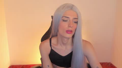 Snapshot of star_storm chatting on 01.09.25 star_storm online show from 01.09.25