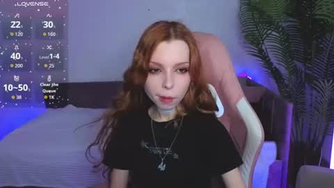 Snapshot of star_tarra chatting on 06.11.26 Tarra online show from 06.11.26