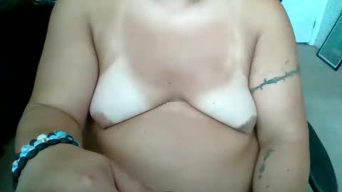 Snapshot of starella___saxxxton chatting on 09.10.25 starella___saxxxton online show from 09.10.25