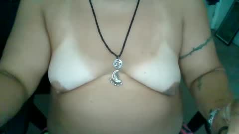 Snapshot of starella___saxxxton chatting on 09.29.25 starella___saxxxton online show from 09.29.25