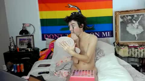 Snapshot of stareyethewitch chatting on 02.03.25 Audrey Belrose online show from 02.03.25
