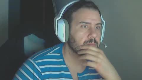 stark_86 online show from 02.23.25