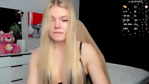 Caroline online show from 02.10.25
