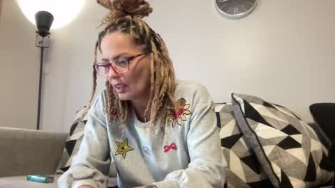 Snapshot of starrlane9999 chatting on 12.13.24 Starrlane9999 online show from 12.13.24