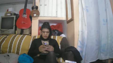 Snapshot of starvingbps chatting on 05.04.26 starvingbps online show from 05.04.26