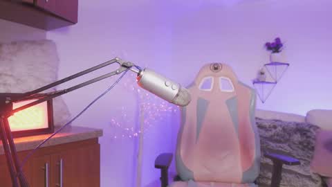 Yoko online show from 09.16.25