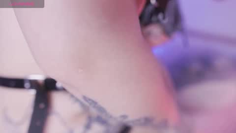 Yoko online show from 03.02.26