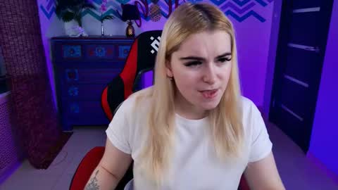 stef_nicks online show from 11.23.25