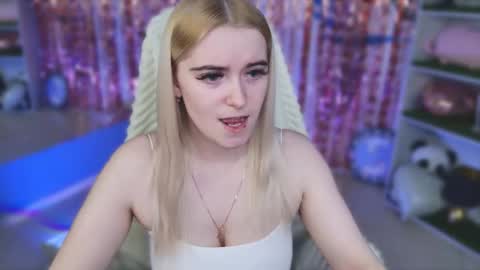 Snapshot of stef_nicks chatting on 02.12.26 stef_nicks online show from 02.12.26