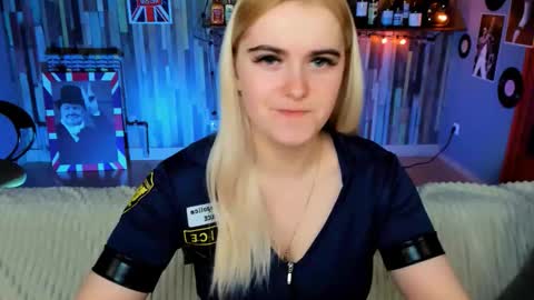 Snapshot of stef_nicks chatting on 02.15.26 stef_nicks online show from 02.15.26