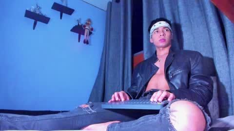 Stefann Salvatore online show from 01.20.25