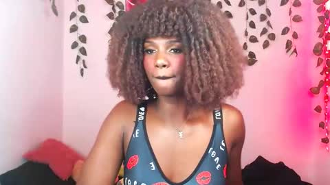 Snapshot of stefanny_2001 chatting on 05.10.26 stefanny beautiful online show from 05.10.26