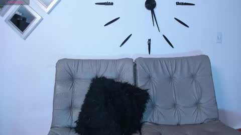 Snapshot of stefannym chatting on 02.11.26 Stefy Milf online show from 02.11.26