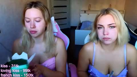stefany_and_bettany online show from 09.29.25