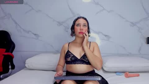 stefany weit online show from 03.26.26