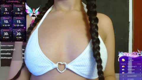 Snapshot of stefanygp chatting on 12.13.24 Stefanny lopez online show from 12.13.24