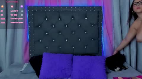 steff_olsen online show from 12.05.25