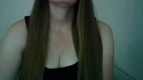 Snapshot of stefffa8009 chatting on 04.27.26 stefffa8009 online show from 04.27.26