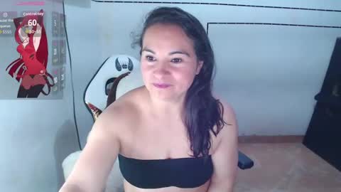 StefiAlizon online show from 09.16.25