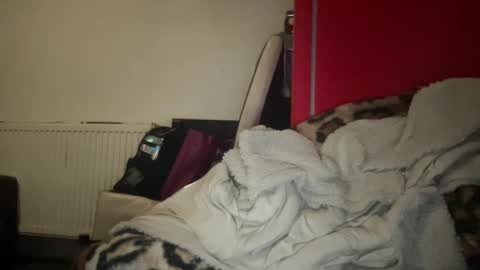 Snapshot of stefy_glow chatting on 03.03.25 stefy_glow online show from 03.03.25