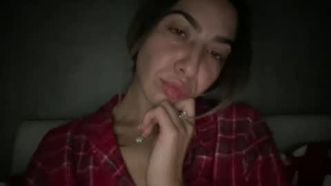 Snapshot of stefy_glow chatting on 11.13.25 stefy_glow online show from 11.13.25