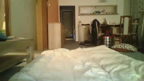 Snapshot of steki038434 chatting on 04.18.26 steki038434 online show from 04.18.26