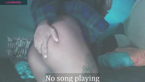 Stella Clitella online show from 10.17.25