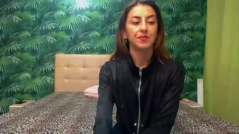 Snapshot of stella_john chatting on 12.02.24 Stella John online show from 12.02.24