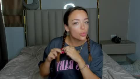 stella online show from 04.05.26